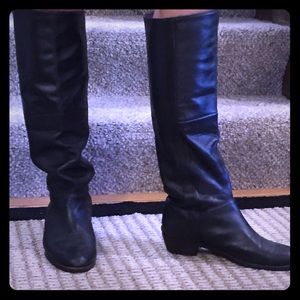 Black Faryl Robin knee high boots